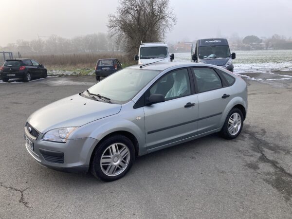 Ford Focus 1.6 Cdti 90cv – Image 2