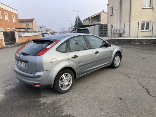 Ford Focus 1.6 Cdti 90cv – Image 5