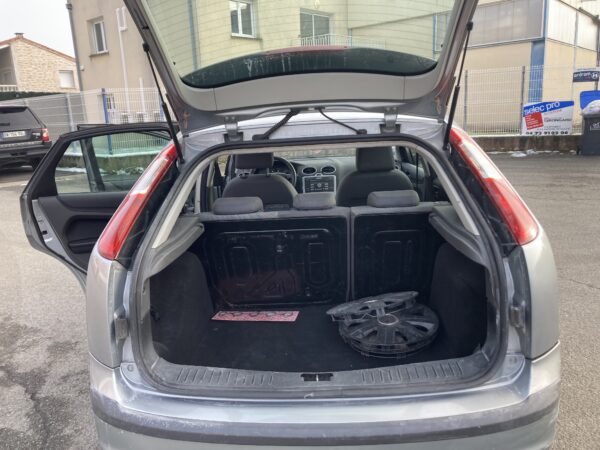 Ford Focus 1.6 Cdti 90cv – Image 13