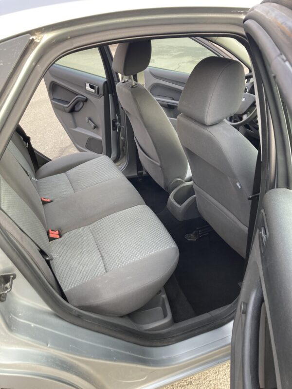 Ford Focus 1.6 Cdti 90cv – Image 14