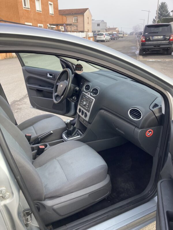 Ford Focus 1.6 Cdti 90cv – Image 15