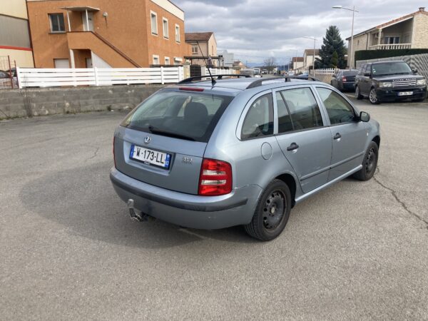 SKODA FABIA 1.4 75cv – Image 6