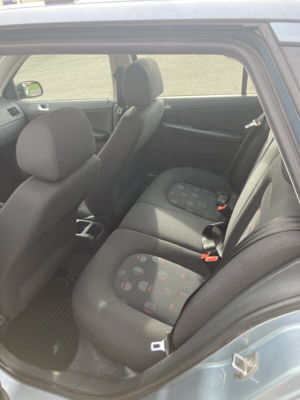 SKODA FABIA 1.4 75cv – Image 12