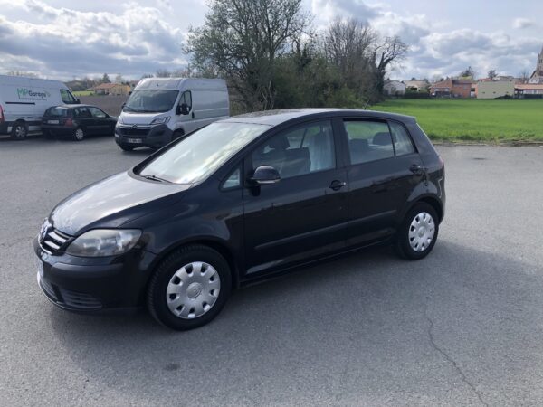 VOLKSWAGEN GOLF V PLUS 1.9 TDI – Image 2