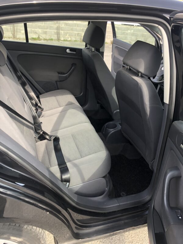 VOLKSWAGEN GOLF V PLUS 1.9 TDI – Image 13