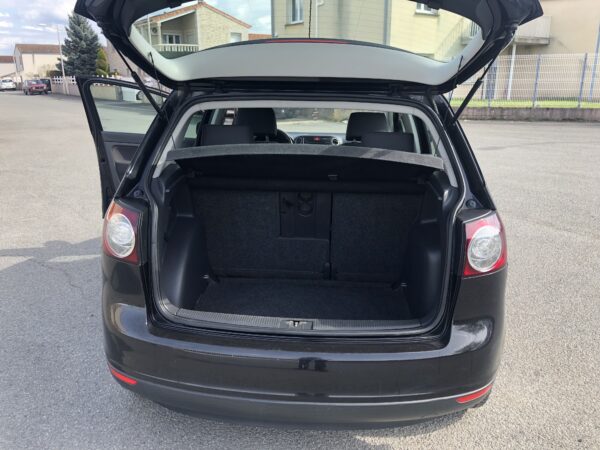 VOLKSWAGEN GOLF V PLUS 1.9 TDI – Image 15