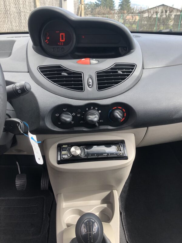 Renault Twingo 1.2 Access 60cv – Image 9