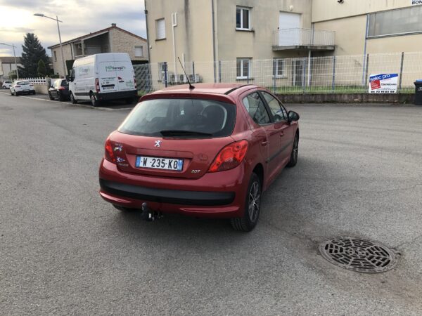 Peugeot 207 1.4 active 73cv – Image 6