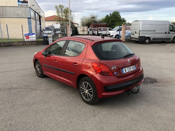 Peugeot 207 1.4 active 73cv – Image 7