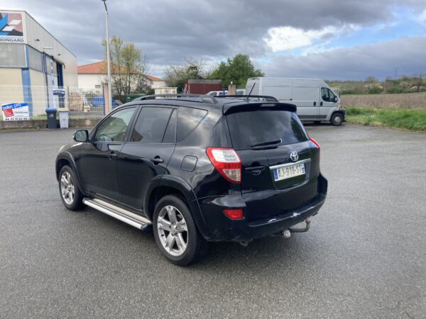 TOYOTA RAV D4D 2.2 150cv 4WD – Image 12
