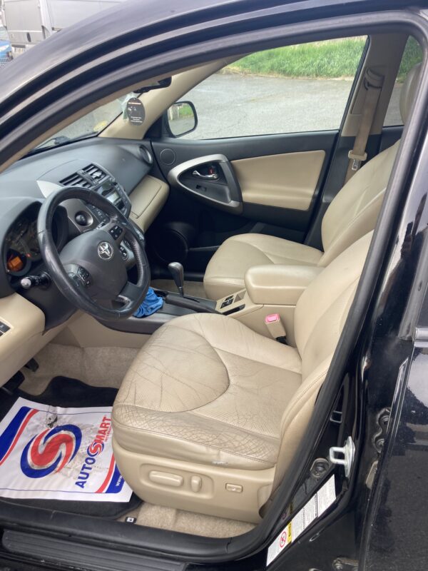 TOYOTA RAV D4D 2.2 150cv 4WD – Image 15