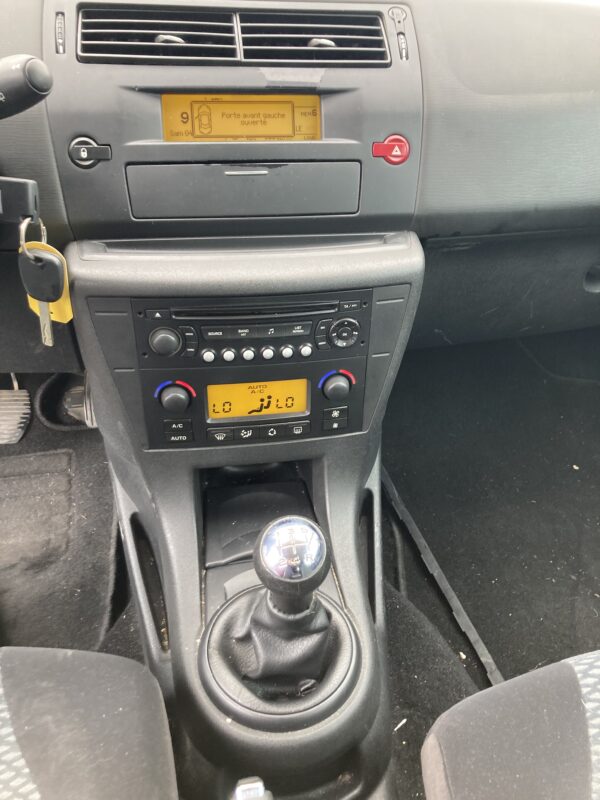 Citroen C4 1.6 Hdi 110cv – Image 9