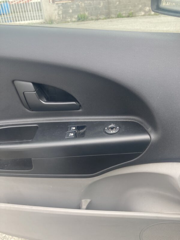 KIA CEED 1.6 CRDI 90cv – Image 10