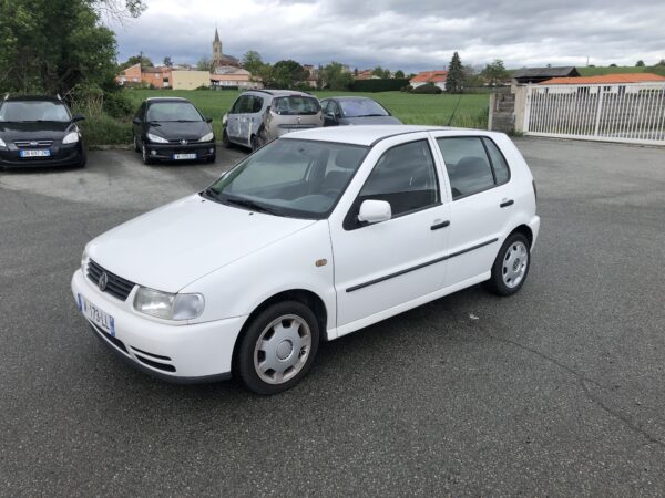 VOLKSWAGEN POLO 1.4 BOITE AUTO – Image 2