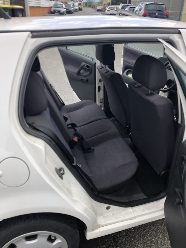 VOLKSWAGEN POLO 1.4 BOITE AUTO – Image 13