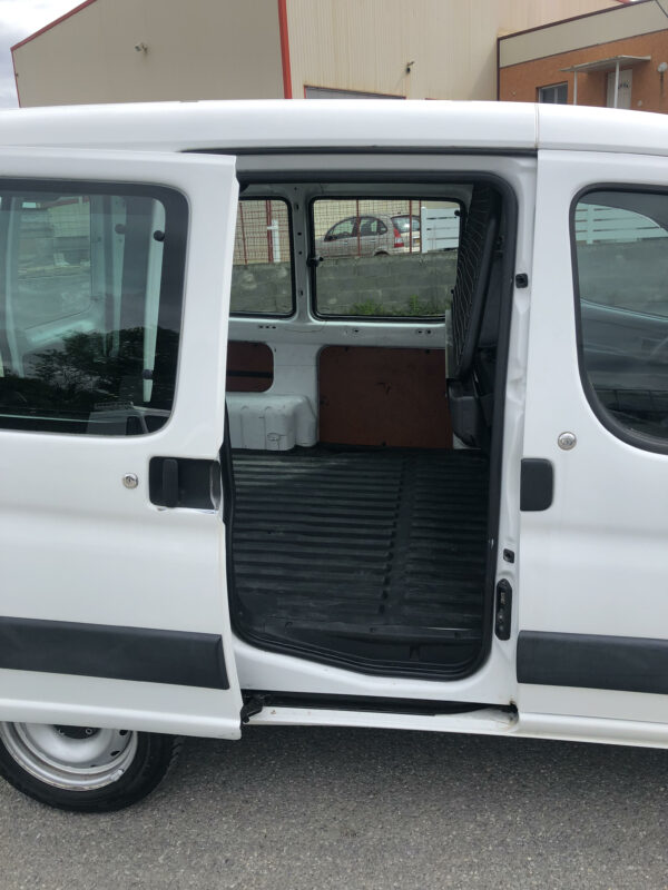 Citroen Berlingo 1.6 Hdi 75cv – Image 10