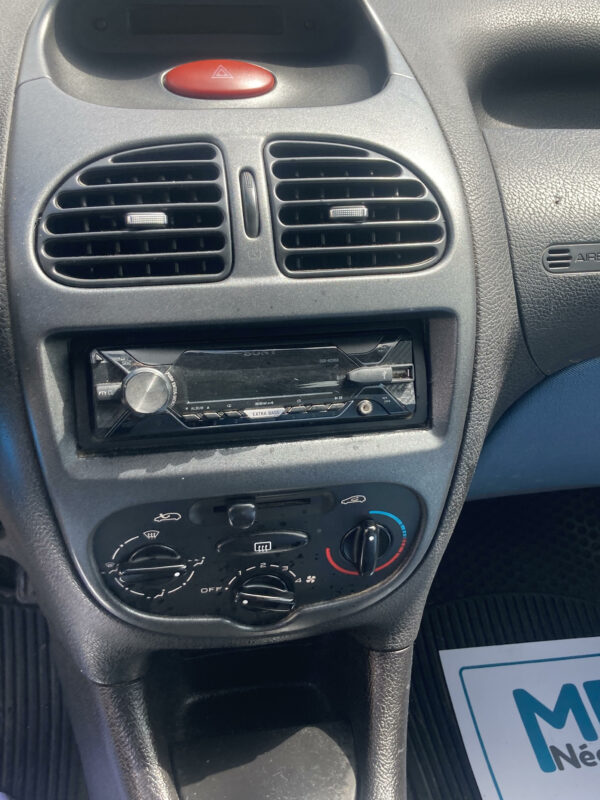 PEUGEOT 206 SW 1.4 75cv – Image 9